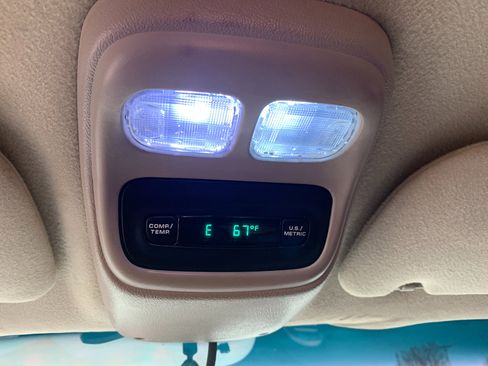 Used 1998 Dodge Ram 1500 Truck Quad Cab 6.5-ft. Bed 4WD image 17