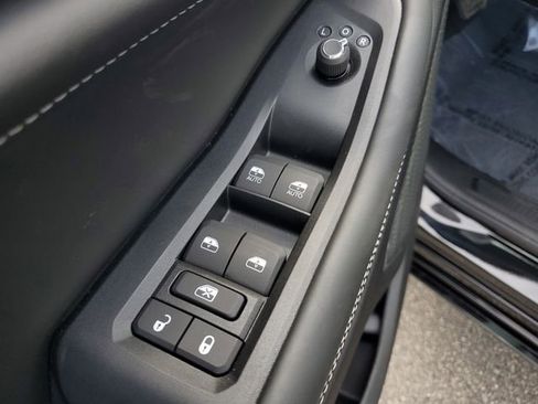 New 2026 Jeep Grand Cherokee L Limited image 24