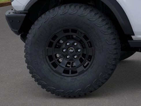 New 2026 Ford Bronco Badlands image 21