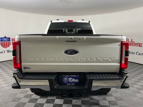 New 2025 Ford F250 Lariat w/ Chrome Package image 4