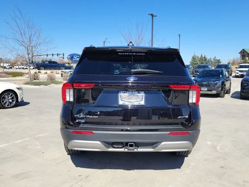 Certified 2025 Ford Explorer Platinum w/ LUX Leather Package image 12