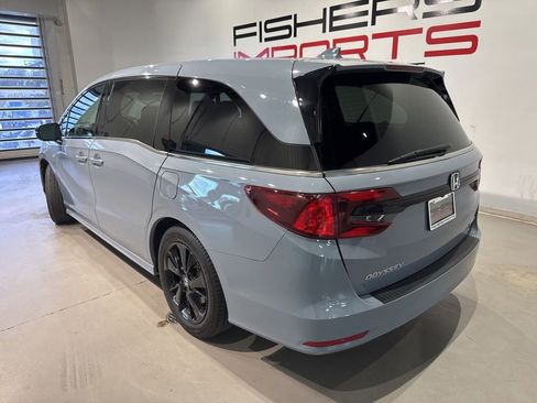 Used 2024 Honda Odyssey Sport image 4