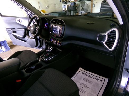 Used 2020 Kia Soul GT-Line w/ GT 2.0L Power Sunroof Package FWD image 44