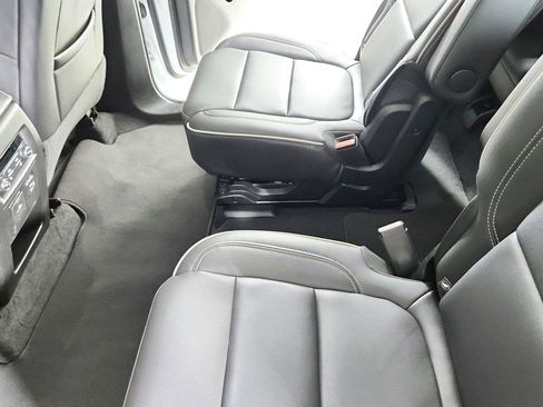 Used 2023 Chevrolet Traverse Premier w/ Redline Edition FWD image 25