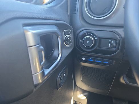 Used 2023 Jeep Wrangler Unlimited w/ Cold Weather Group AWD/4WD image 24
