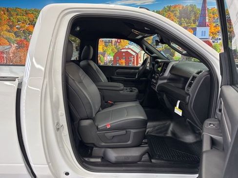 New 2026 RAM 3500 Tradesman w/ Chrome Appearance Group image 39