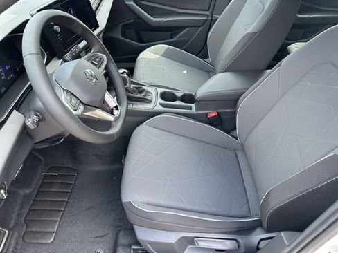 New 2025 Volkswagen Jetta Sport image 9