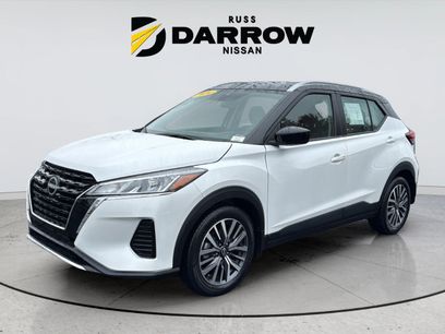 Certified 2024 Nissan Kicks SV