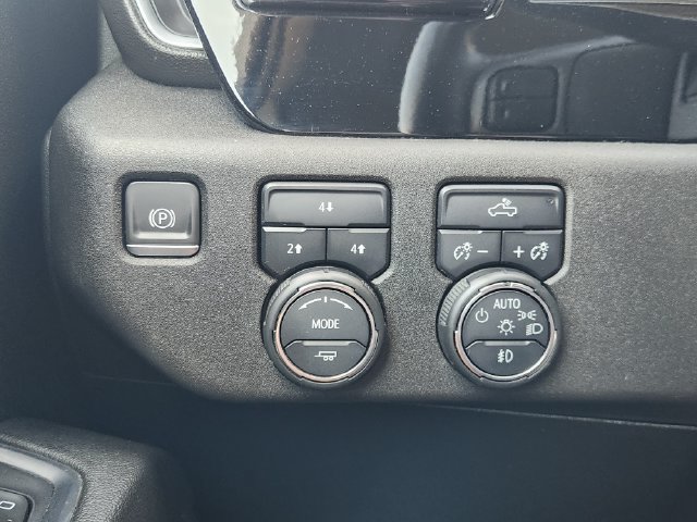 Used 2024 Chevrolet Silverado 2500 LT w/ Convenience Package AWD/4WD image 23