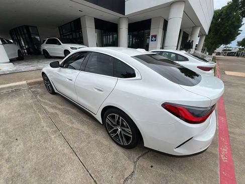 Used 2022 BMW 430i Gran Coupe w/ Premium Package RWD image 2