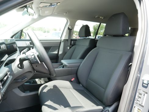 Certified 2026 Hyundai Santa Fe SE AWD/4WD image 14