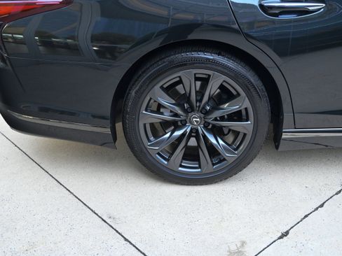 Used 2024 Lexus LS 500 F Sport image 11