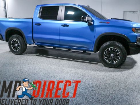 Used 2022 Chevrolet Silverado 1500 ZR2 AWD/4WD image 6