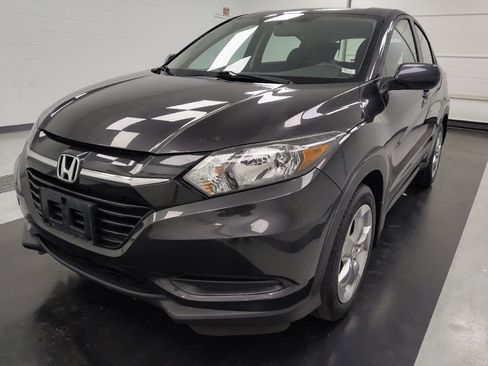 Used 2017 Honda HR-V LX image 15