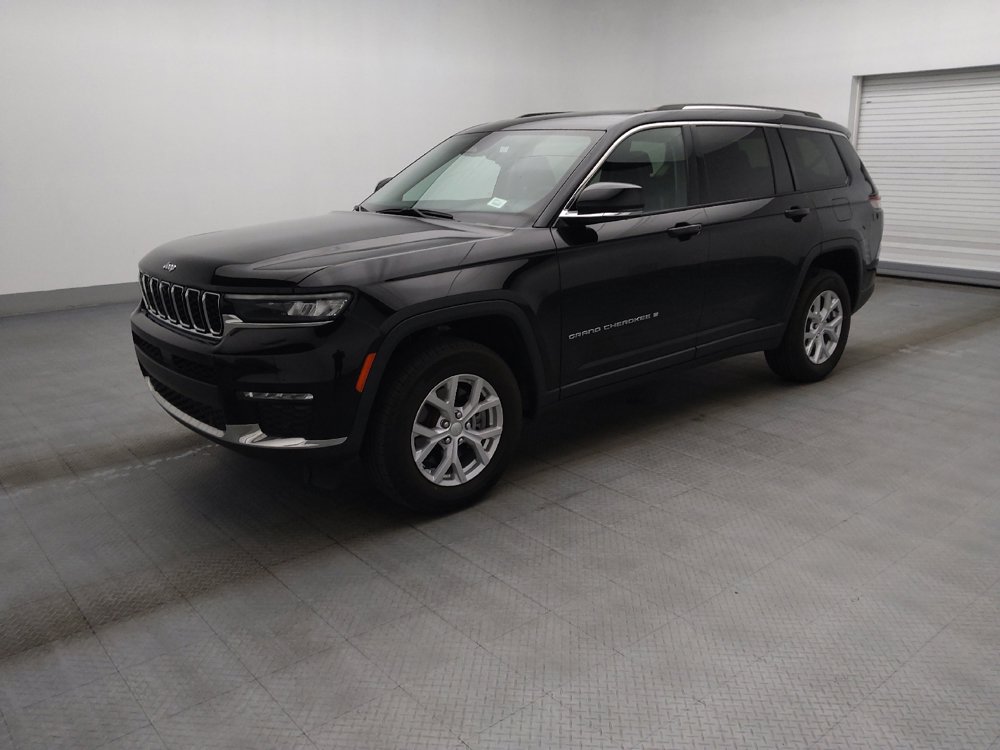 Used 2023 Jeep Grand Cherokee L Limited w/ Luxury Tech Group II RWD image 2