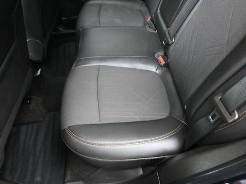 Used 2022 Chevrolet Trax LT w/ LT Convenience Package AWD/4WD image 14
