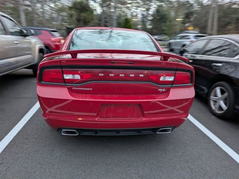 Used 2011 Dodge Charger R/T image 5