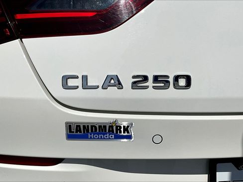 Used 2025 Mercedes-Benz CLA 250 4MATIC image 33