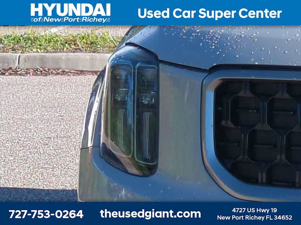 Used 2023 Kia Telluride SX X-Line AWD/4WD image 9