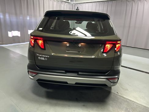 Used 2026 Hyundai Tucson SE FWD image 6