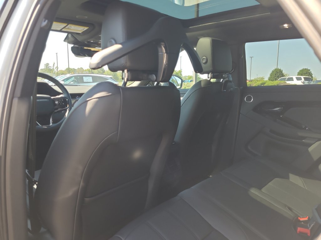 New 2026 Land Rover Range Rover Evoque S AWD/4WD image 11