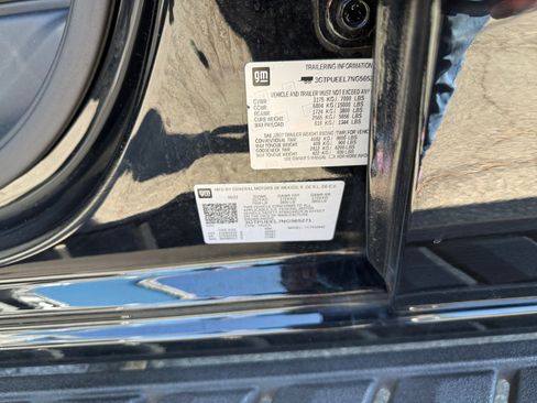 Used 2022 GMC Sierra 1500 AT4 w/ AT4 Premium Package image 29