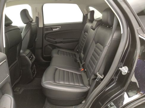 Used 2024 Ford Edge SEL image 18