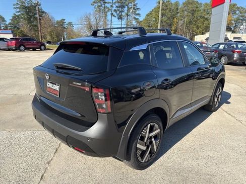 New 2026 Nissan Kicks SV w/ Cold Weather Package image 6