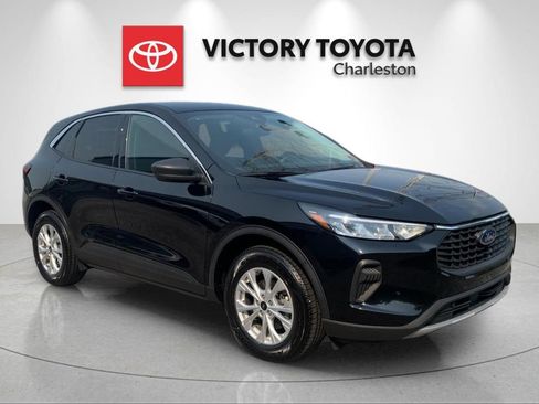 Used 2024 Ford Escape Active w/ Tech Pack #1 AWD/4WD image 5