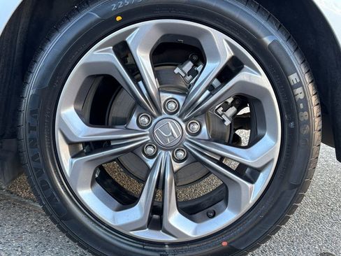 Used 2023 Honda Accord EX image 30