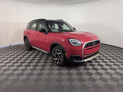 Certified 2025 MINI Cooper Countryman S image 6