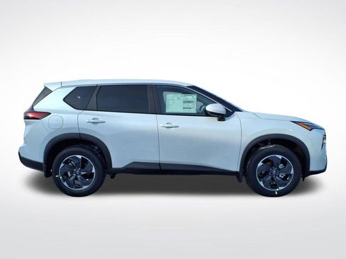 New 2026 Nissan Rogue SV image 2