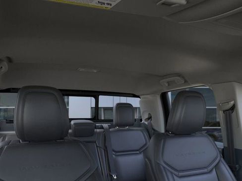 New 2026 Ford Maverick Lariat w/ Black Appearance Package image 13