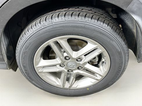 Used 2021 Hyundai Kona SE AWD/4WD image 11