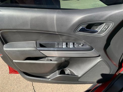 Used 2021 Chevrolet Colorado ZR2 image 10