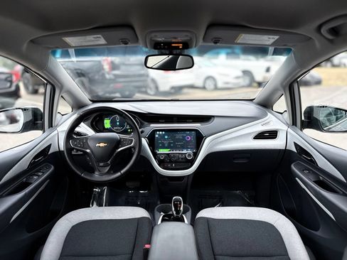 Used 2020 Chevrolet Bolt LT FWD image 2