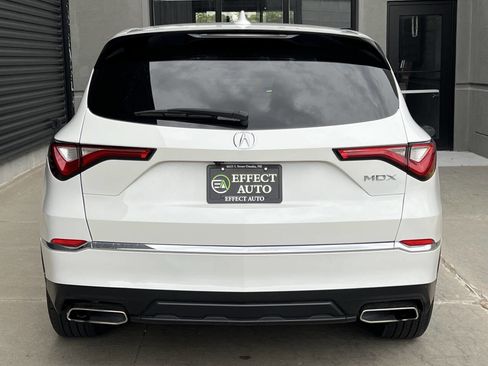 Used 2022 Acura MDX SH-AWD image 12