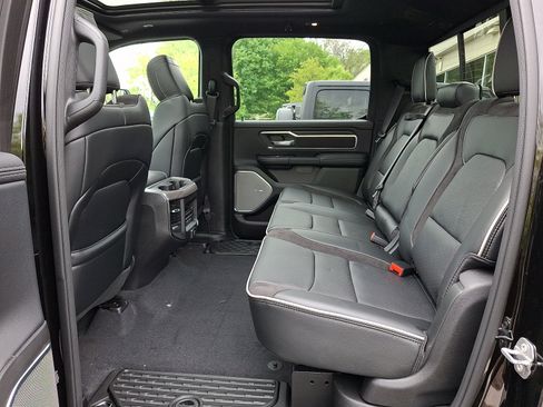 New 2026 RAM 1500 Laramie AWD/4WD image 5