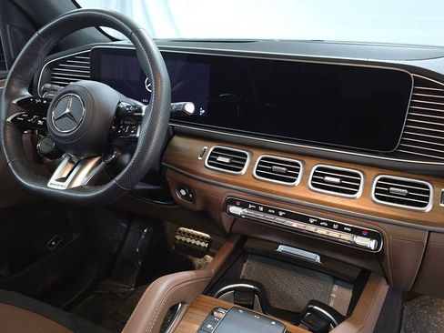 Certified 2024 Mercedes-Benz GLE 53 AMG 4MATIC image 11