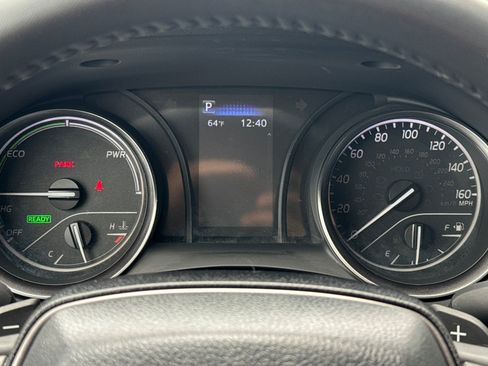 Certified 2024 Toyota Camry SE FWD image 22