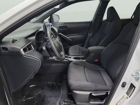 Used 2024 Toyota Corolla Cross AWD Hybrid image 12