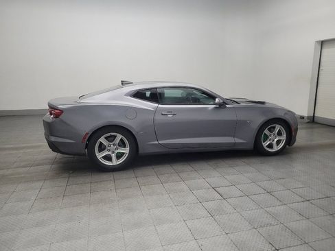 Used 2021 Chevrolet Camaro LT w/ Technology Package RWD image 10