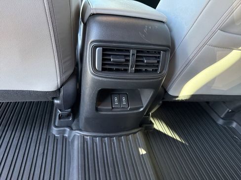 Used 2017 Honda CR-V EX-L image 36