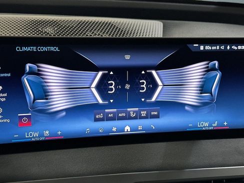 Used 2026 BMW iX M70 image 25