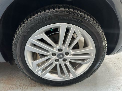 Used 2020 Audi Q5 2.0T Premium Plus w/ Premium Plus Package image 25