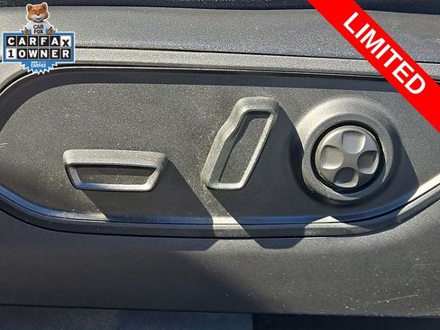 Used 2024 Jeep Grand Cherokee Limited AWD/4WD image 27
