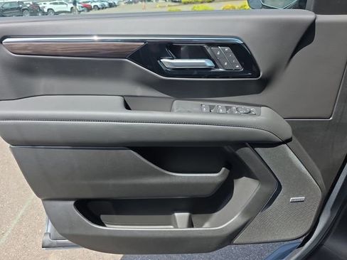 New 2026 Chevrolet Tahoe LT RWD image 18
