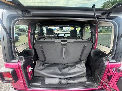 Used 2024 Jeep Wrangler Sport AWD/4WD image 14