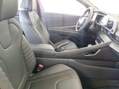 New 2026 Hyundai Elantra SEL Sport FWD image 16