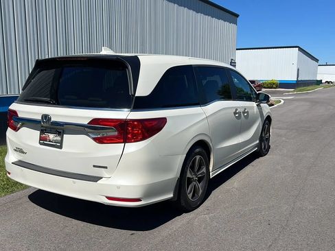 Used 2018 Honda Odyssey Touring image 5